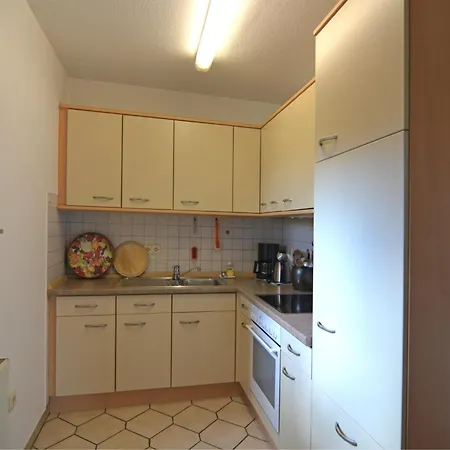 In Deifeld Near Resorts, Cleaning Included * Medebach