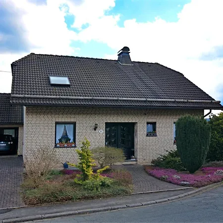 In Deifeld Near Resorts, Cleaning Included Daire