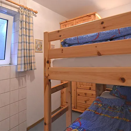 In Deifeld Near Resorts, Cleaning Included Daire